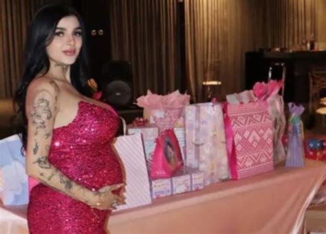 los pies de karely ruiz|Así fue el lujoso Baby Shower de Karely Ruiz en Monterrey 